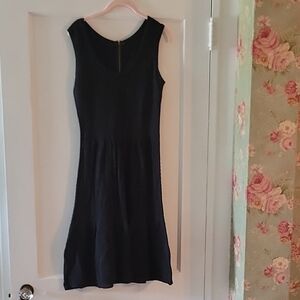Elegant Black Sleeveless Dress